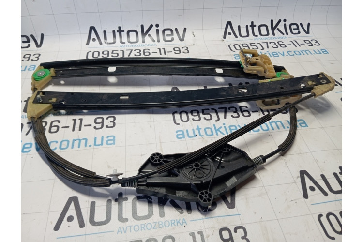 Склопідйомник дверей задньої лівої Audi A8 [4H] 2010-2017 4H0839461C