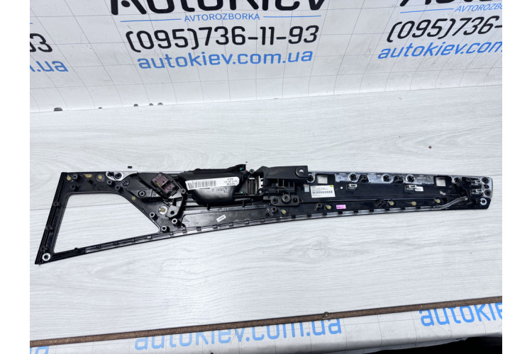 Накладка задней левой двери Long в сборе с кнопками цвет черный Audi A8 [4H] 2010-2017 4H0867469