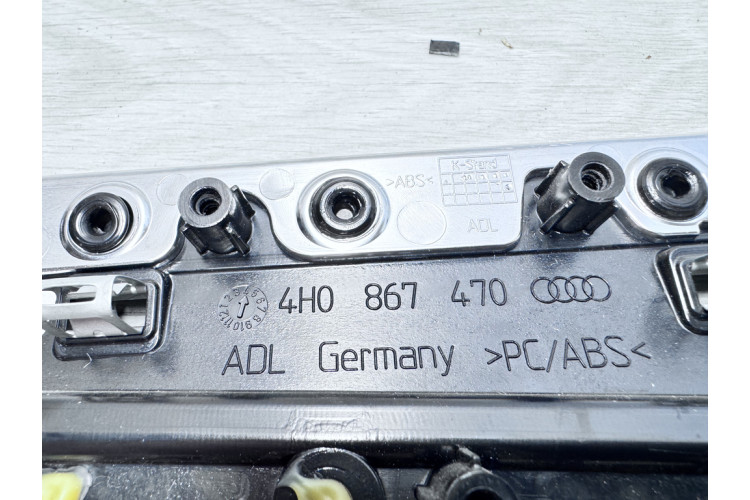 Накладка задней двери long в сборе Audi A8 [4H] 2010-2017 4H0867470