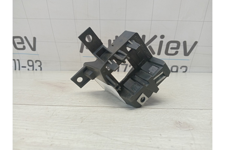 Кронштейн Audi A8 [4H] 2010-2017 4H1858937A