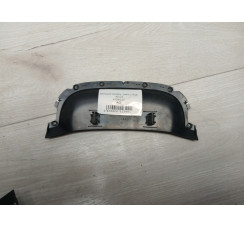 Заглушка консолі Audi A8 [4H] 2010-2017