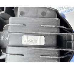 Крепеж знака аварийной остановки Audi A8 [4H] 2010-2017