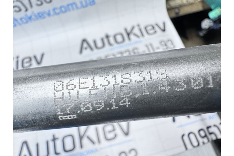 Трубка системы рециркуляции (EGR) 3.0 tfsi Audi Allroad quattro 2012-2019 06E131831S