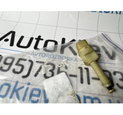 Датчик увімкнення стопсигналу Audi A8 [4D] 1999-2002