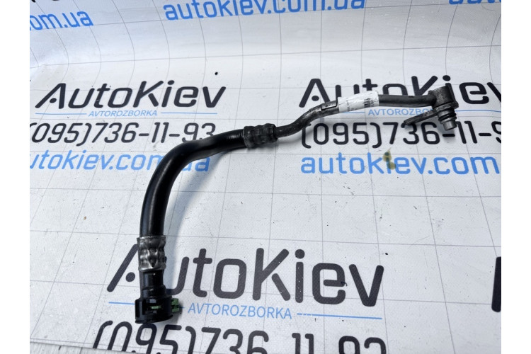 Трубка системы охлаждения акпп Audi A8 [4H] 2010-2017 4H0317818M