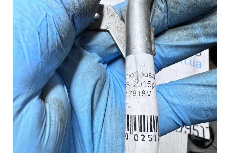 Трубка системы охлаждения акпп Audi A8 [4H] 2010-2017 4H0317818M