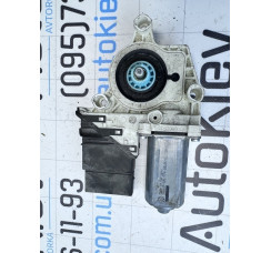 Моторчик стеклоподъемника задний левый Skoda Octavia (A5 1Z-) 2004-2013