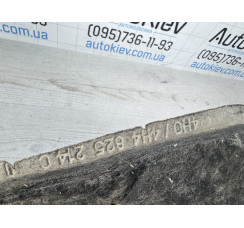 Облицювання днища задня права Audi A8 [4H] 2010-2017