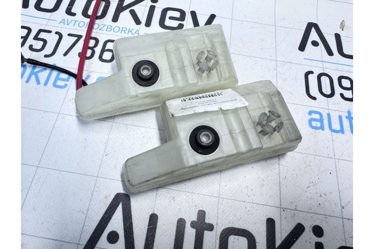 Вакуумный бачок сидения Mercedes Benz W220 1998-2005 2208000019