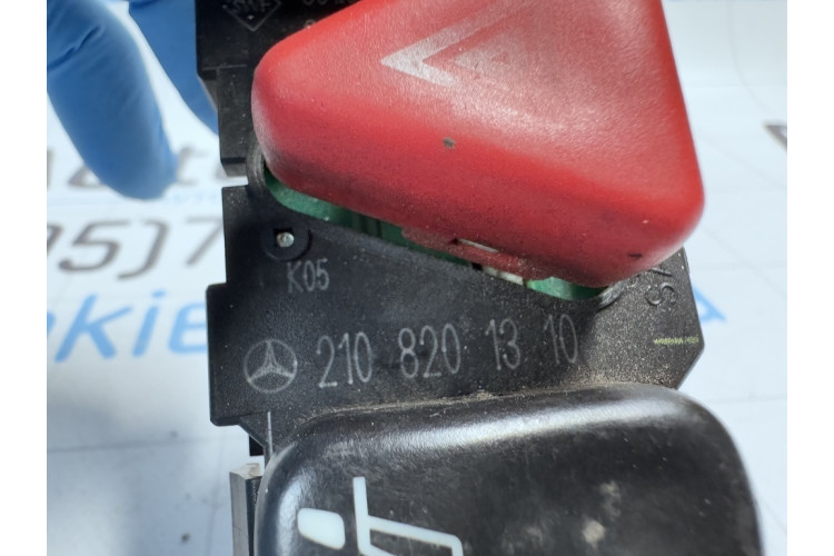 Кнопка увімкнення аварійного сигналу Mercedes Benz W210 E-Klasse 1995-2000 A2108201310