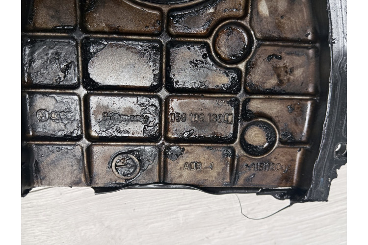 Кришка розподільника Audi A8 [4E] 2002-2010 059109130D