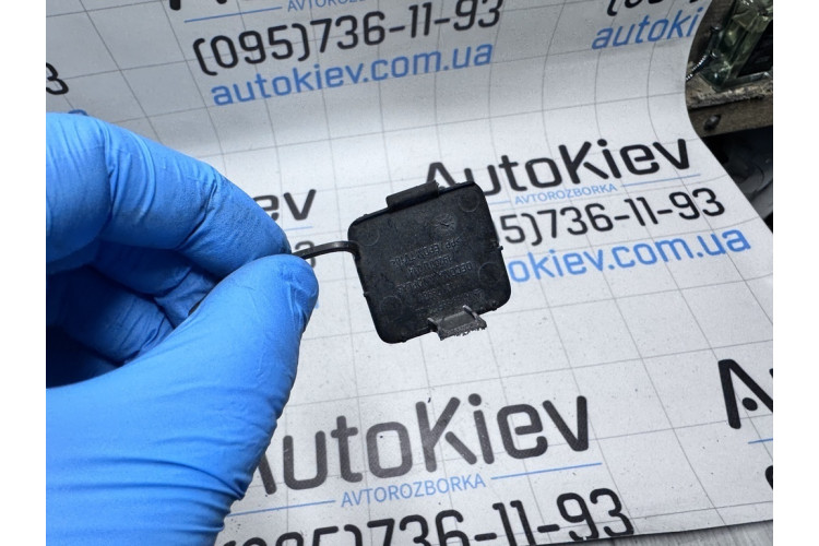 Заглушка буксировочного крюка Mercedes Benz A-Class W169 2004-2012 A1698853322