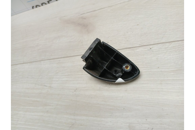 Колпачок ручки двери правой в черном цвете Mercedes Benz A-Class W169 2004-2012 A16976607359191 Колпачок ручки двери правой в черном цвете Mercedes Benz A-Class W169 2004-2012 A16976607359191