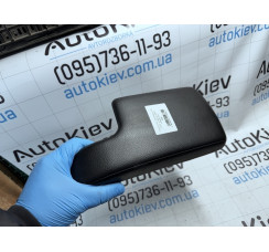 Підлокітник у чорному кольорі Mercedes Benz A-Class W169 2004-2012