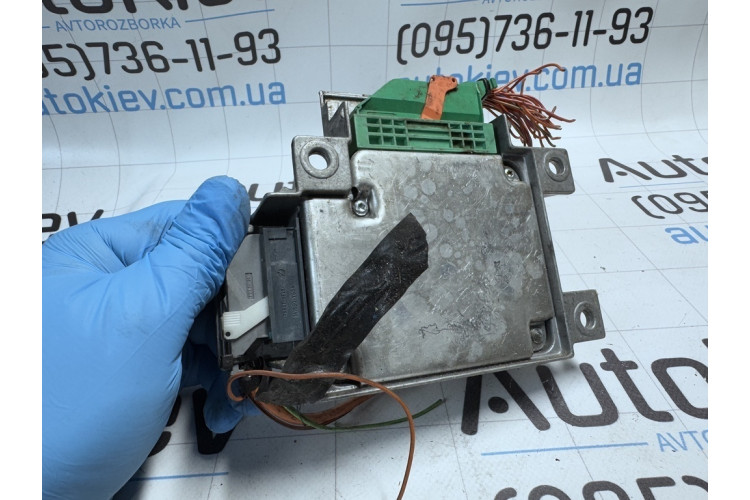 Блок керування Opel Vectra C 2002-2008 13142540 Блок керування Opel Vectra C 2002-2008 13142540