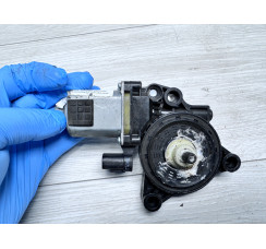 Електродвигун склопідйомника задній лівий Kia Sportage 2016-2021