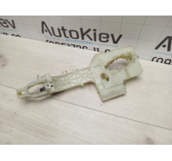 Кронштейн ручки дверей задньої лівої Kia Sportage 2016-2021