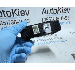 Блок кнопок склопідйомника передній правий Kia Sportage 2016-2021