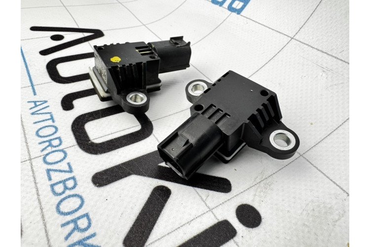 Датчик удару Airbag Hyundai Tucson 2015> 95920B1050