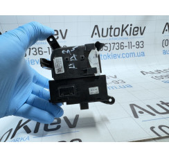 Блок кнопок керування (відламане кріплення) Kia Sportage 2016-2021