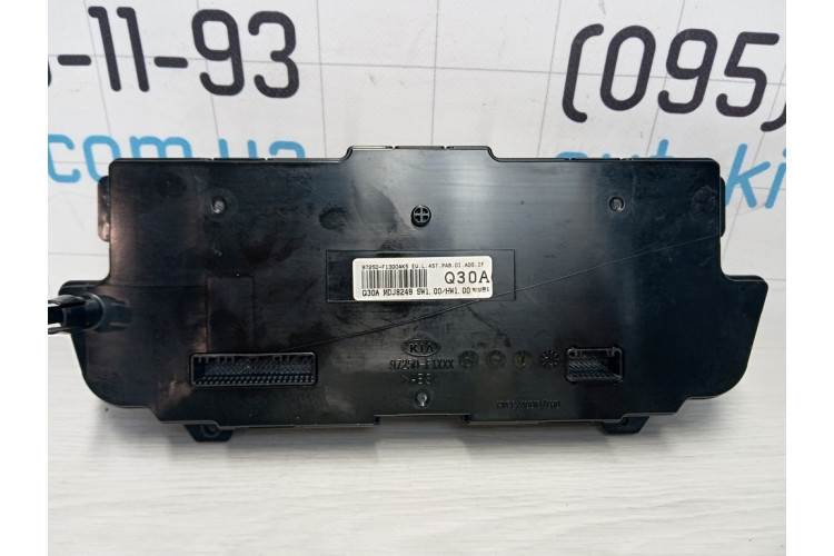 Блок управления климатической установкой Kia Sportage 2016-2021 97250F1300AK5 Блок управления климатической установкой Kia Sportage 2016-2021 97250F1300AK5