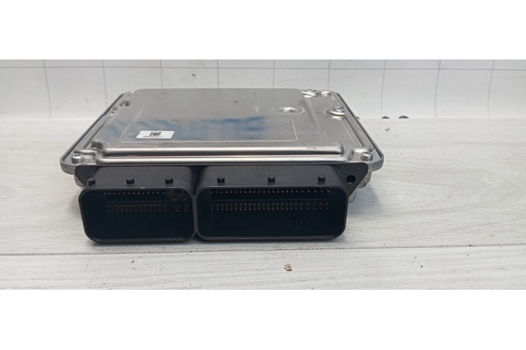 Контроллер/модуль ЭБУ двигателя BMW f32 f33 0281030873