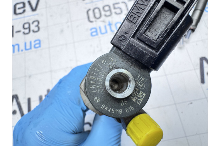 Форсунка впрыска топлива BMW f30 f31 f32 f33 f35 f36 0445110616 Форсунка впрыска топлива BMW f30 f31 f32 f33 f35 f36 0445110616