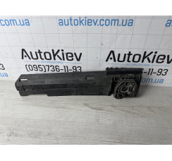 Дефлектор радиатора правый BMW f30 f31 f32 f33 f35 f36