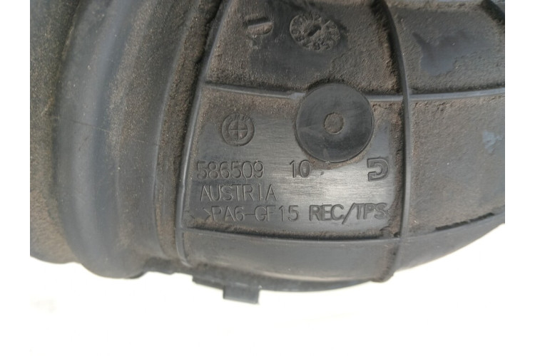 Патрубок повітряний BMW F30 F31 F32 F33 F35 F36 2011-2019 586509