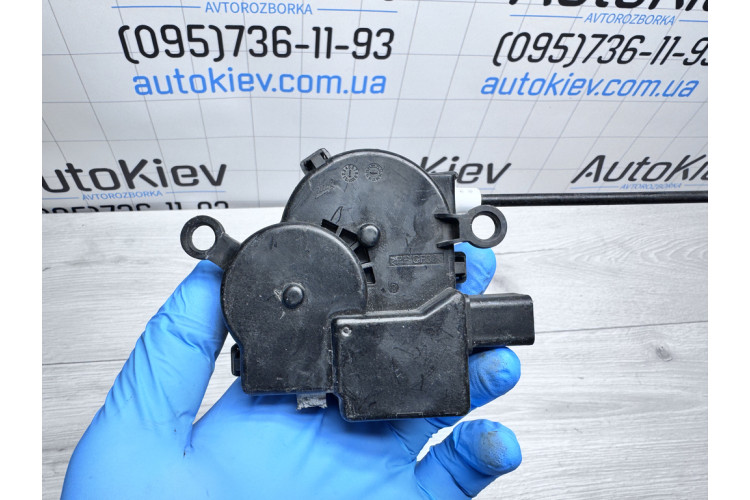 Привід замка багажника Chery Tiggo 7 8 554000120AA