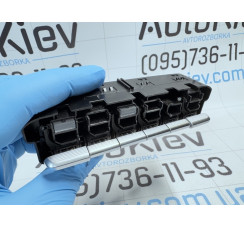 Блок кнопок Chery Tiggo 8