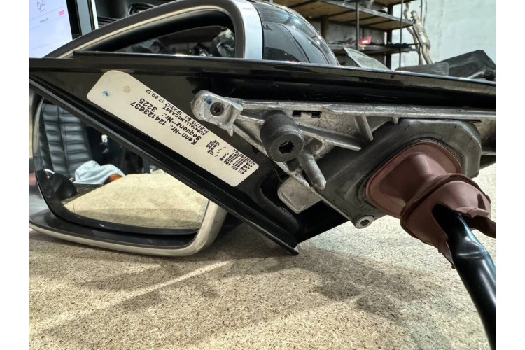 Зеркало заднего вида левое (14 pin, Европа, камеры 360) Audi A8 S8 D4 4H 2010-2017 4H1857409M