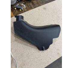  Накладка стойки передняя Chery Tiggo 8 