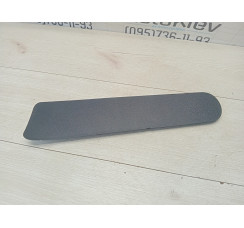 Накладка двери багажника правая Chery Tiggo 8