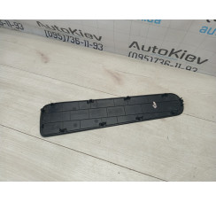 Накладка двери багажника правая Chery Tiggo 8