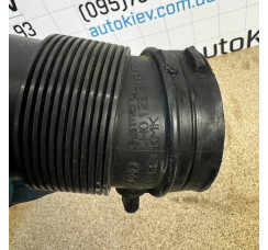 Патрубок впускний Audi A8 D4 4H w12 6.3fsi 2010-2017