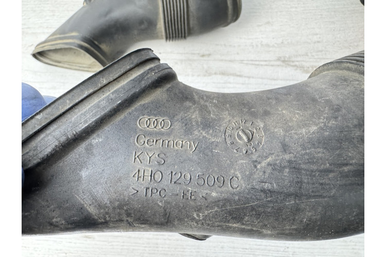 Патрубок повітряного фільтра для Audi A8 (D4) 2009-2017 4H0129509C