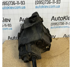 Корпус воздушного фильтра правый для audi a8 d4 4h w12