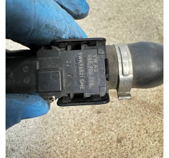 трубка  соединяющая audi a8 w12 6.3 fsi 