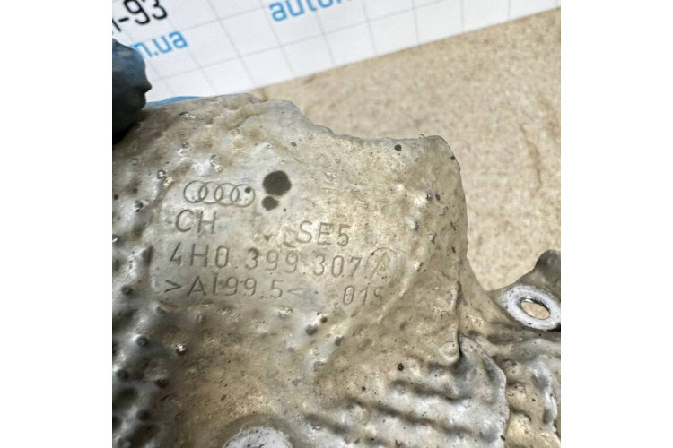 Защита термо audi a8 w12 6.3fsi 4h0399307a