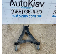 Опора коробки передач левая AUDI A8 D4 