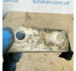 Крепления крыла Audi A8 D4