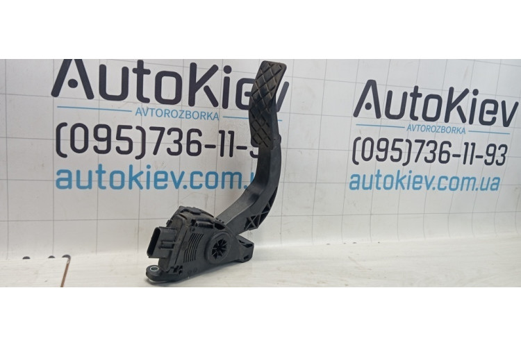 Педаль акселератора Audi A8 S8 D4 4H 2010-2017 8K1723523A