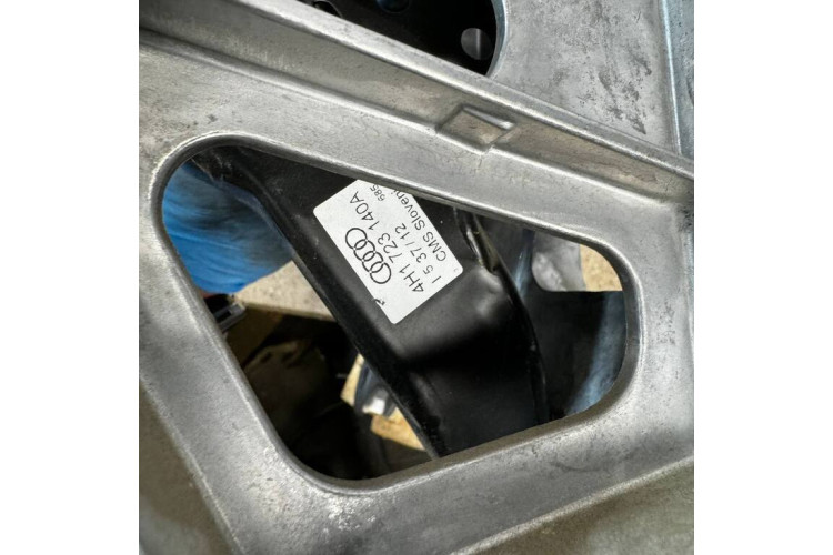 Стойка для педалей Audi A6 4G A7 A8 4h 4g1723117, 4h1723140a