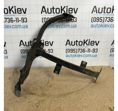 Кронштейн крыла правый паук Audi A8 D4