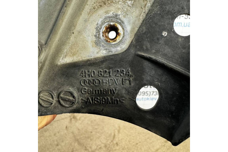 Кронштейн крыла правый паук Audi A8 D4 4H0821234, 4h0821394, 4h0821396