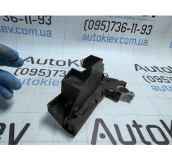 Клема VW Polo (HB) 2009-2017