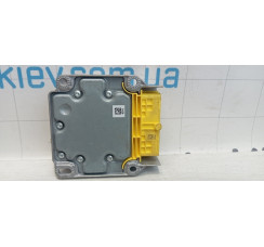 Блок управління подушками безпеки VW Touareg 2010-2018