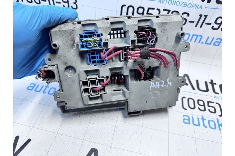 Блок предохранителей BMW 3-serie E90/E91 2005-2012 690662106