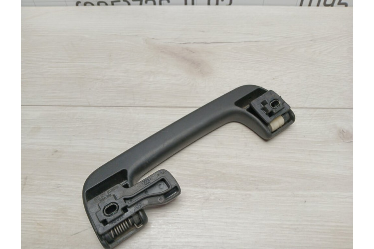 Ручка внутрішня стельова Audi A4 [B7] 2005-2007 8E0857607D